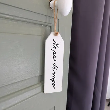 Le Jardin Secret, Vue Sur Le Chateau & Parking شقة